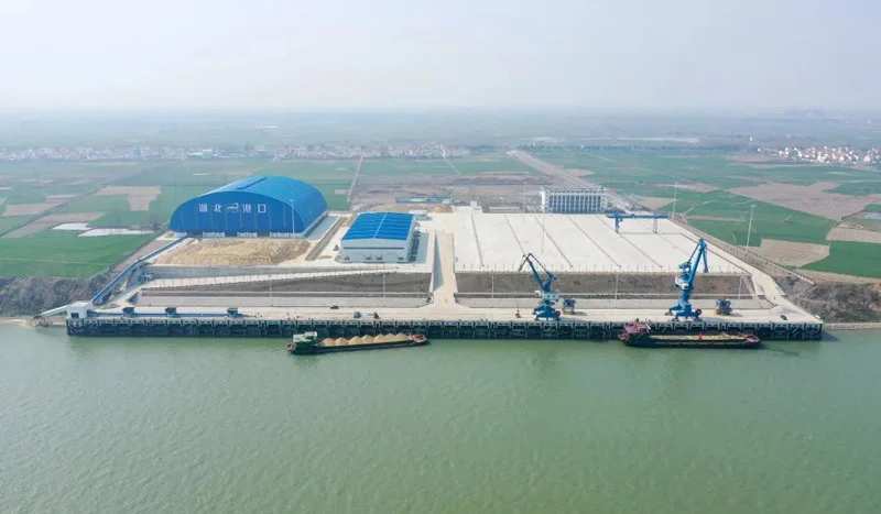 Xiangyang Inland River Port in China.webp